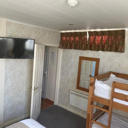 The Dog & Partridge Country Inn Άσμπερν Εξωτερικό φωτογραφία