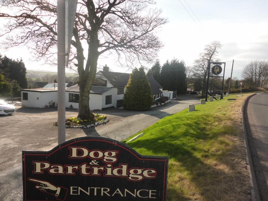 The Dog & Partridge Country Inn Άσμπερν Δωμάτιο φωτογραφία